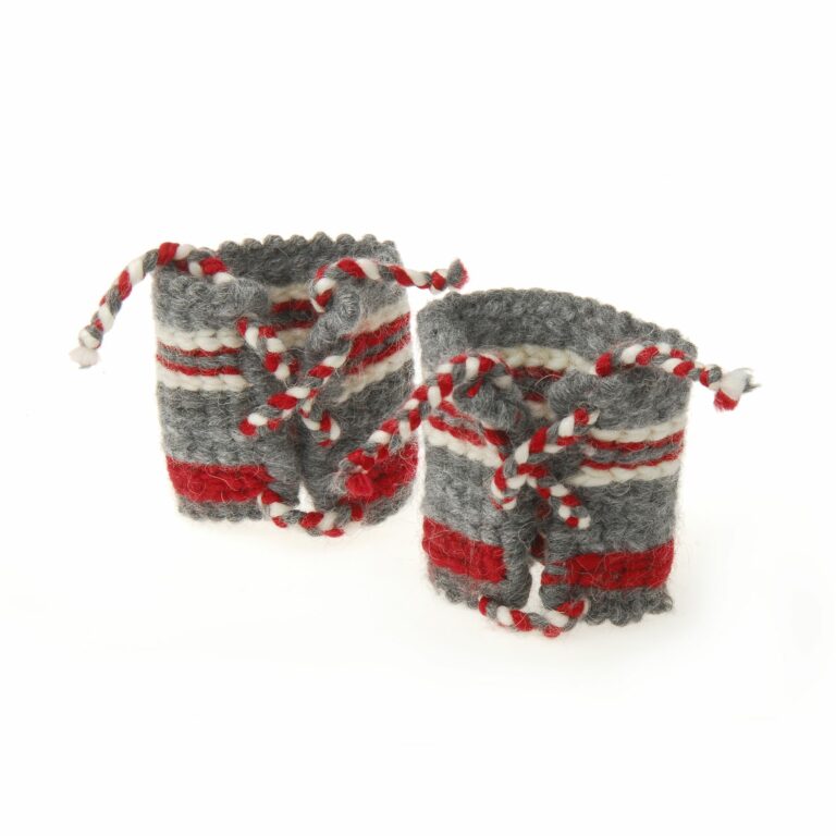 Zápästky so šnúrkou