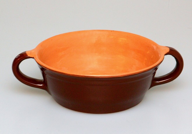 miska hrnčiarska s uškami