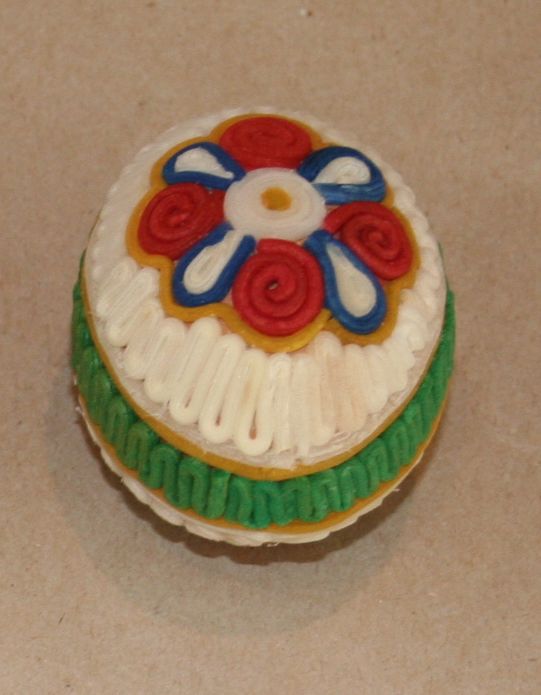 kraslica oblepovaná sietinou slepačia