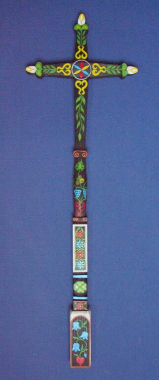 kríž maľovaný detviansky