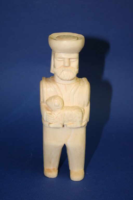 socha bača s ovečkou autor Michalík František