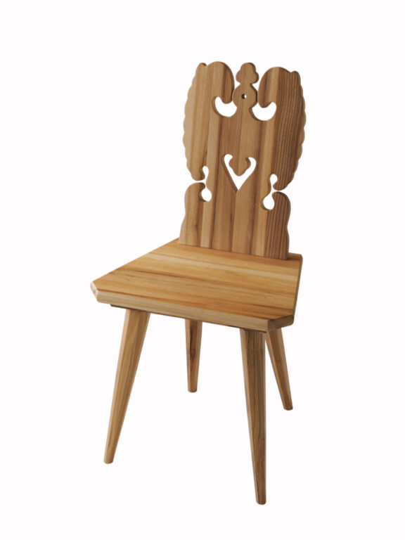 stolička drevená ľudová