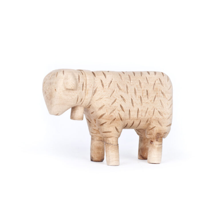 ovečka vyrezávaná