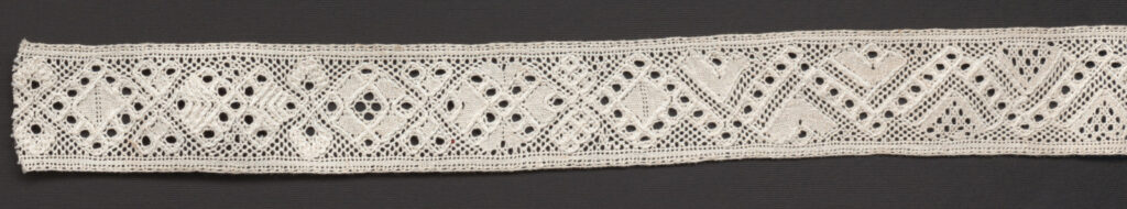 Čipka paličkovaná