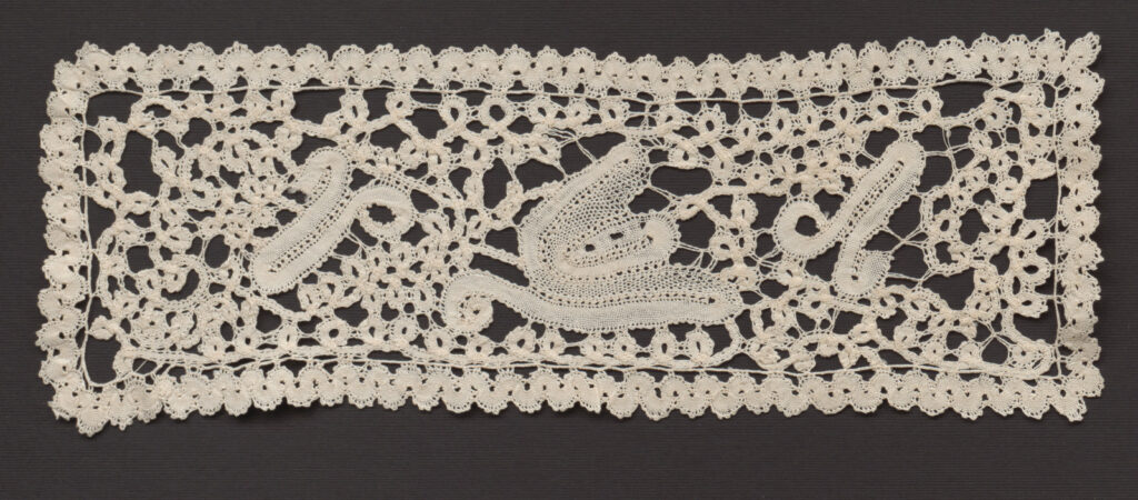 Motív paličkovaný