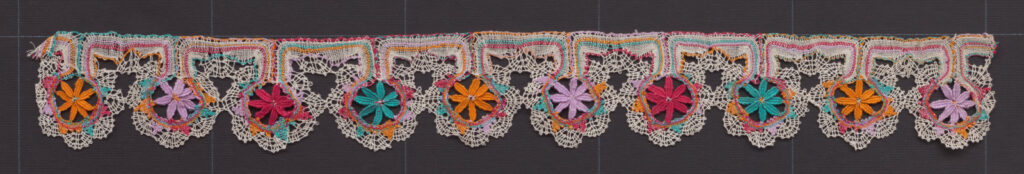 Čipka paličkovaná