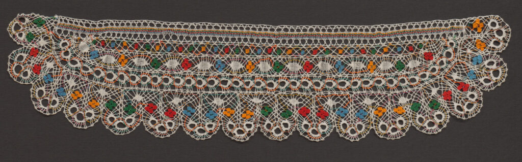 Čipka paličkovaná