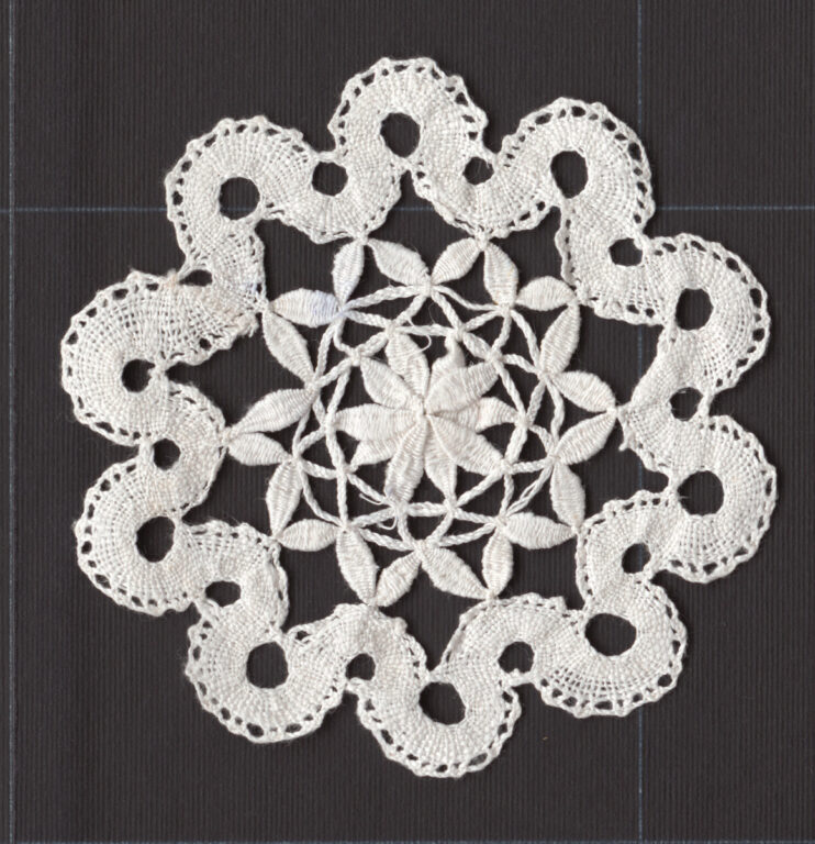 Motív paličkovaný