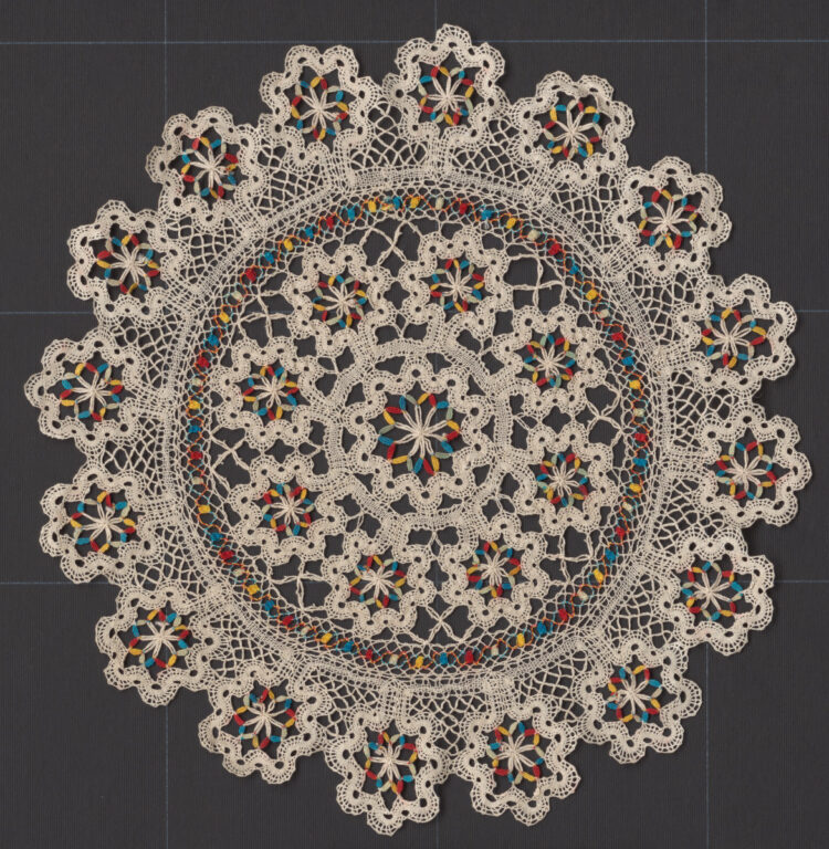 Motív paličkovaný