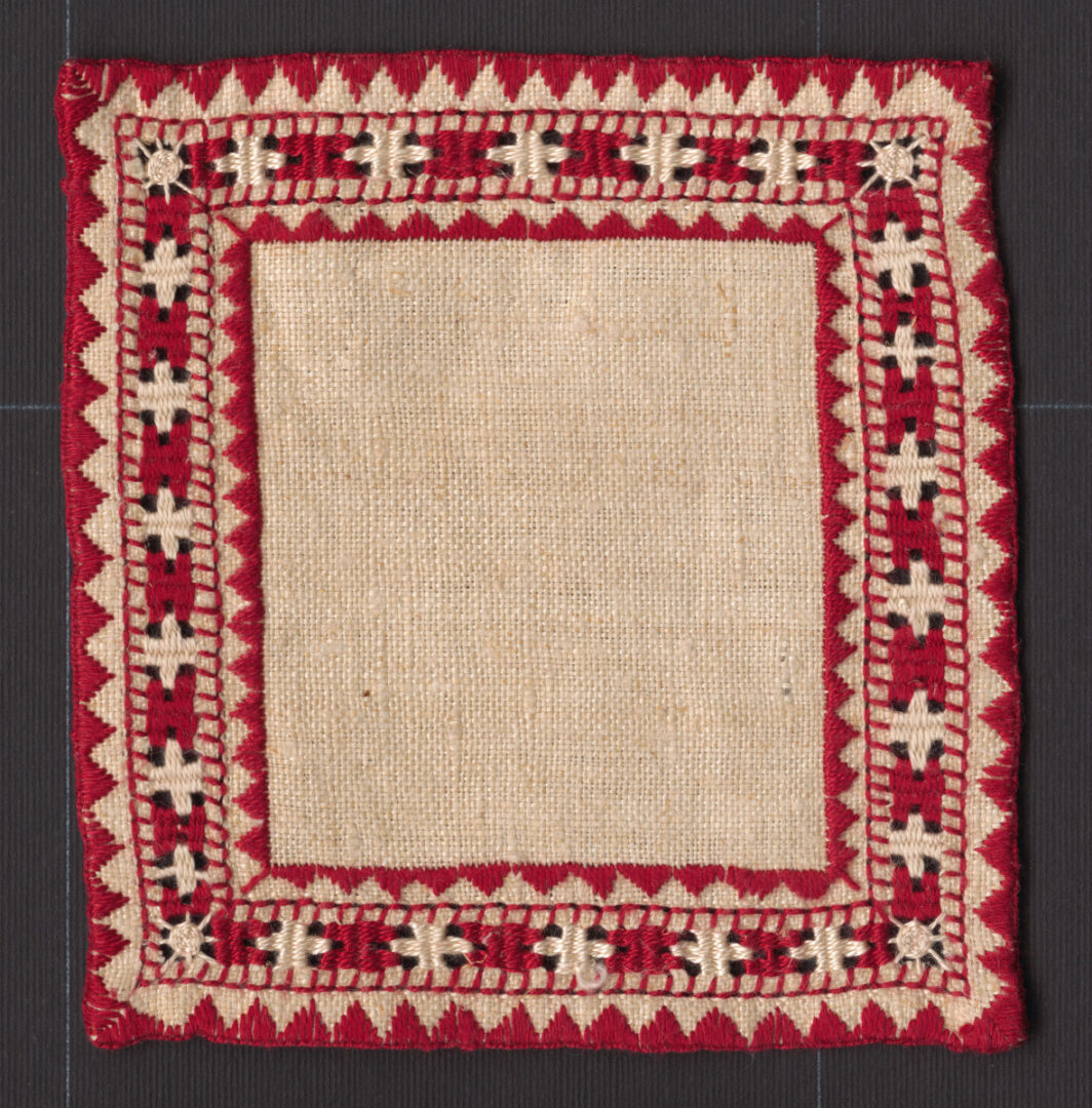 Prikrývka vyšívaná