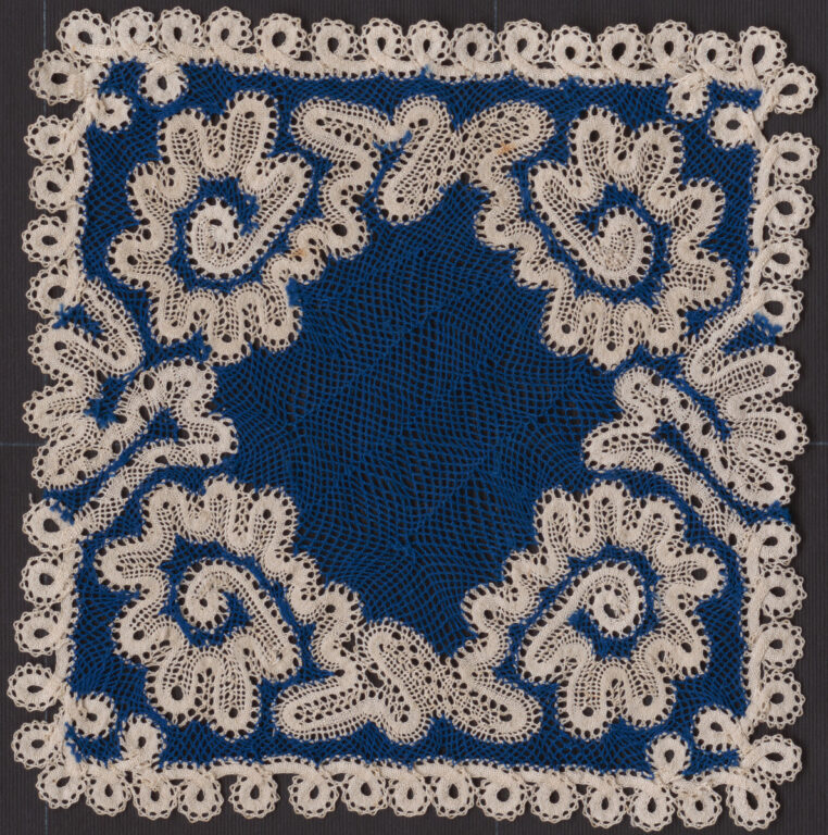 Motív paličkovaný