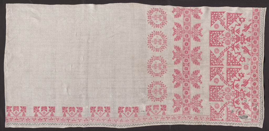 Výšivka z kútnej plachty