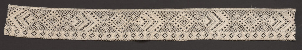 Čipka paličkovaná