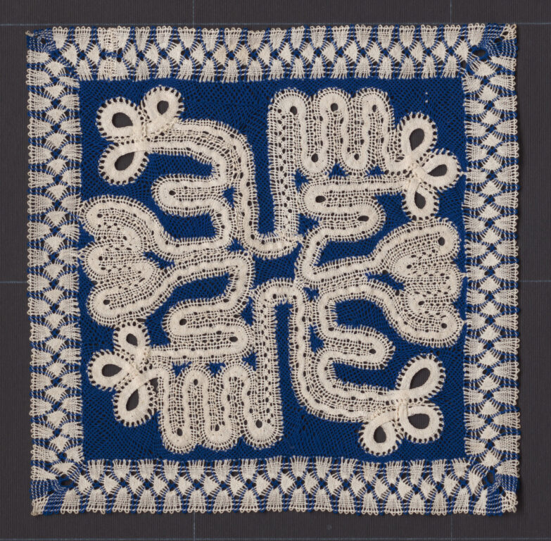 Motív paličkovaný