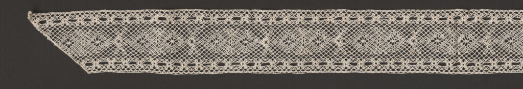 Čipka paličkovaná