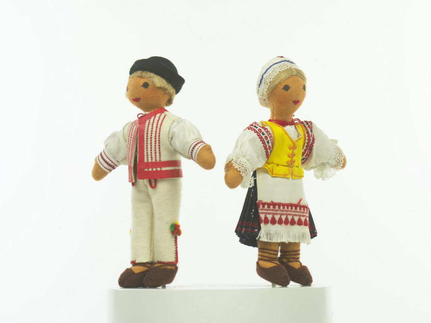 Bábika krojovaná, pár