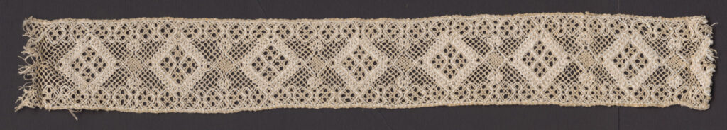 Čipka paličkovaná