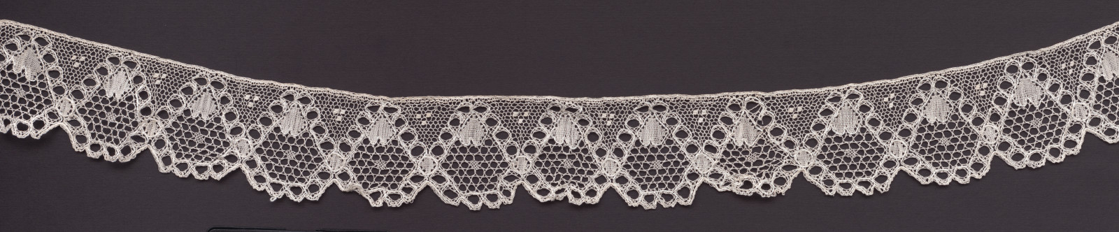 Čipka paličkovaná