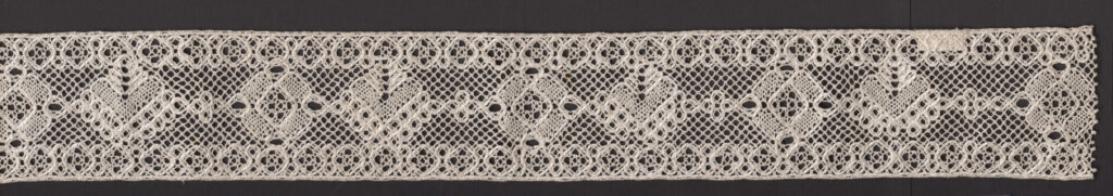 Čipka paličkovaná