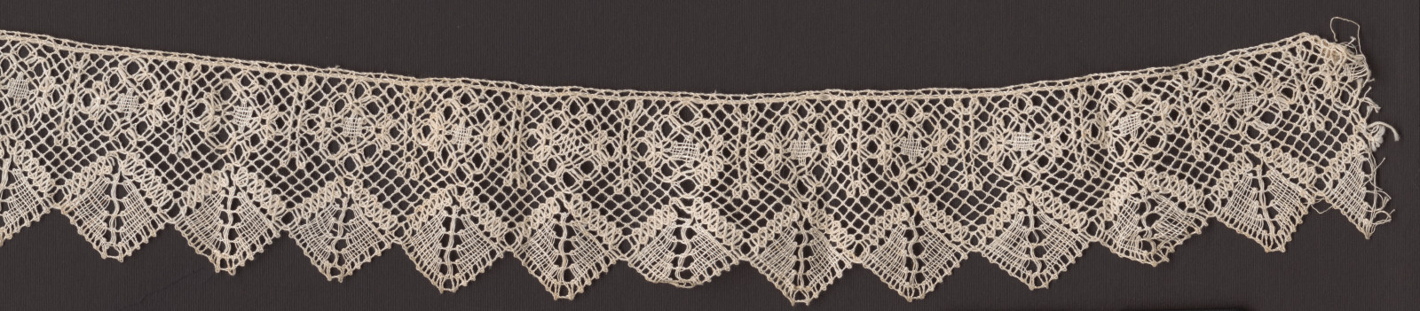 Čipka paličkovaná