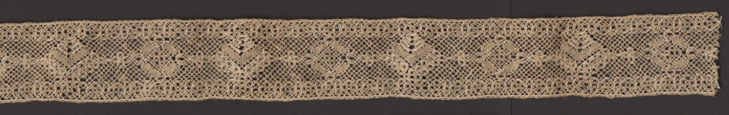 Čipka paličkovaná