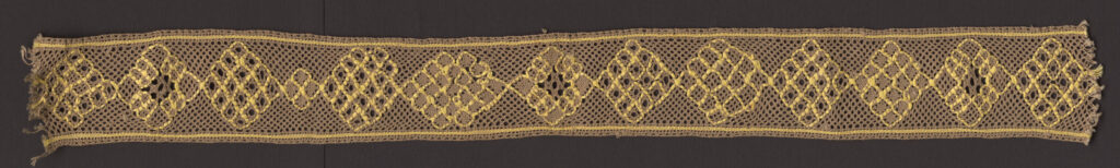 Čipka paličkovaná