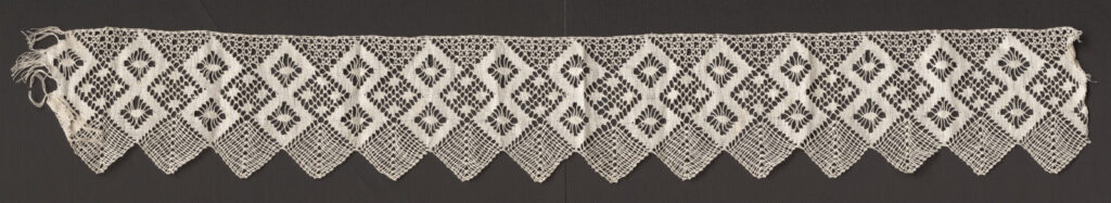 Čipka paličkovaná