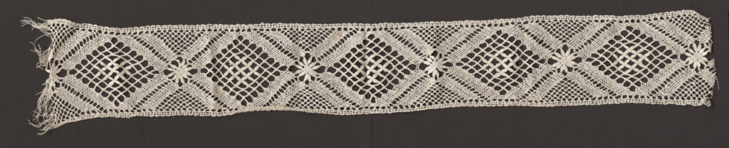 Čipka paličkovaná