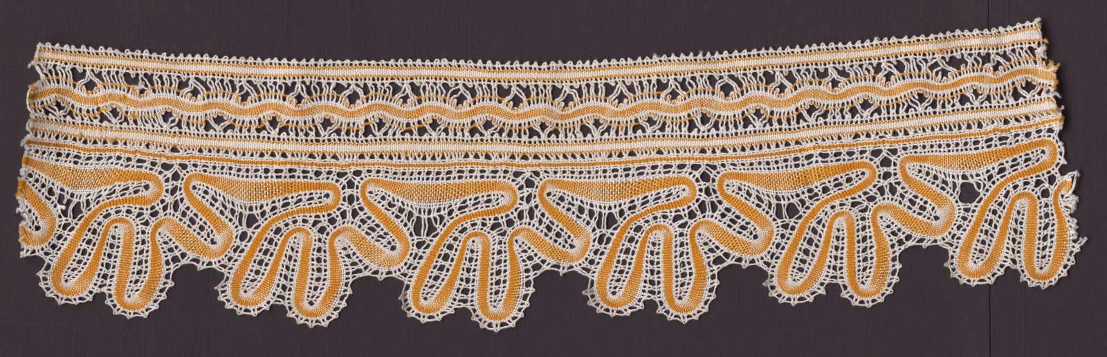 Čipka paličkovaná