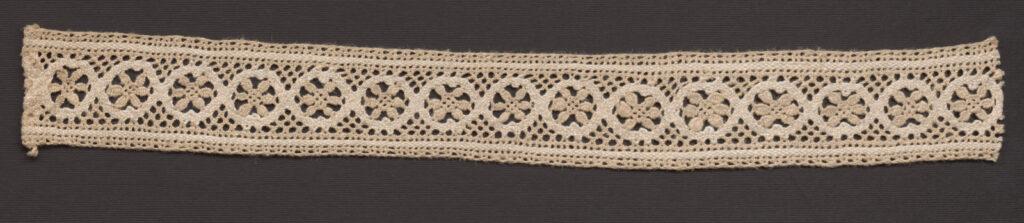 Čipka paličkovaná