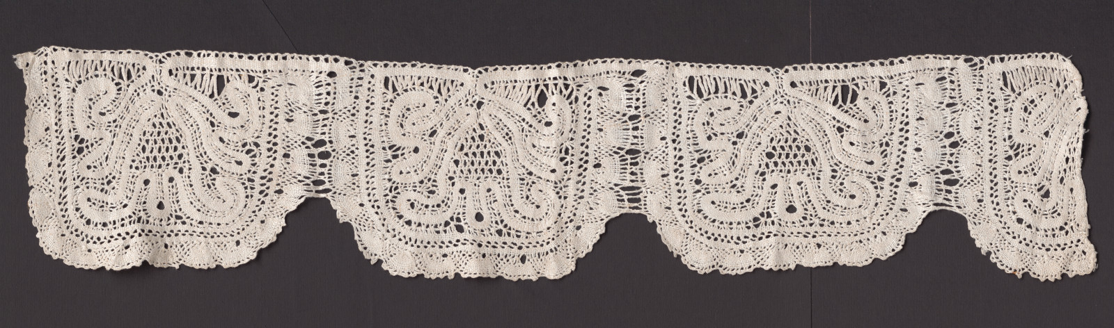 Čipka z kútnej plachty