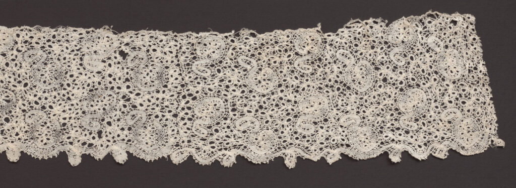 Čipka z kútnej plachty