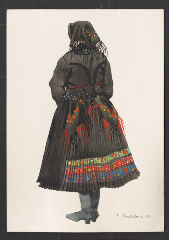 Kresba – odev staršej ženy