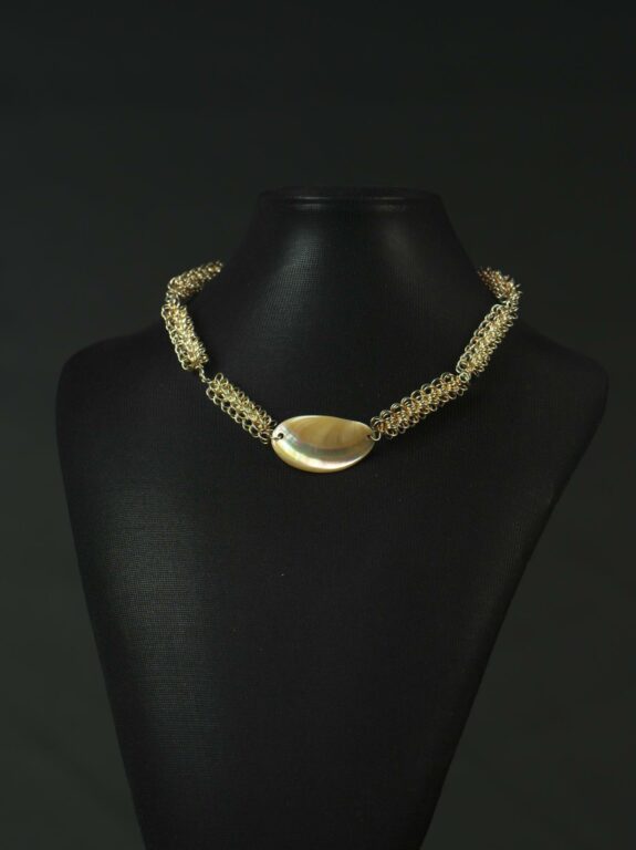 Retiazka s perleťou