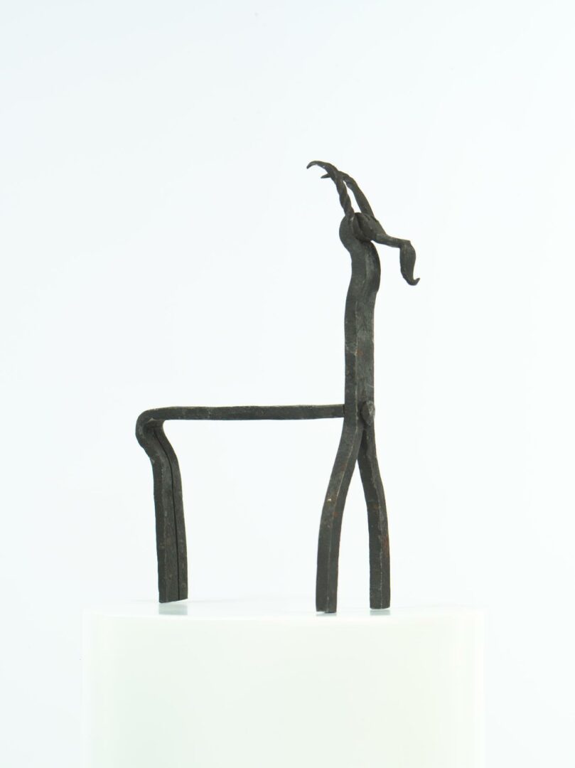 Figúrka kovaná zoomorfná