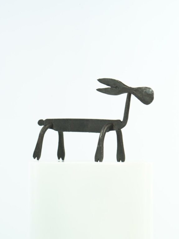 Figúrka kovaná zoomorfná