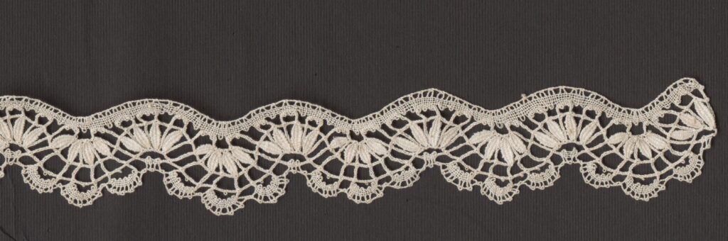 Čipka paličkovaná