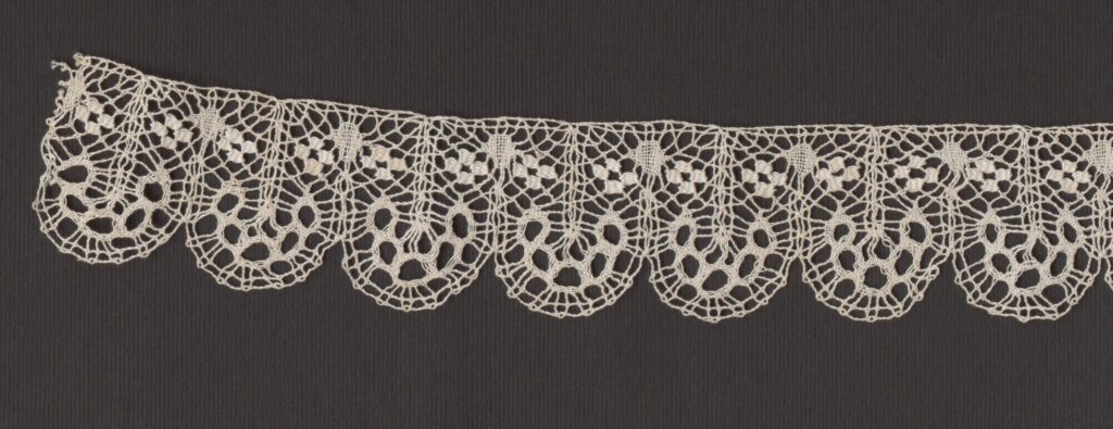 Čipka paličkovaná