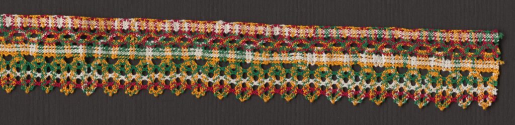 Čipka paličkovaná