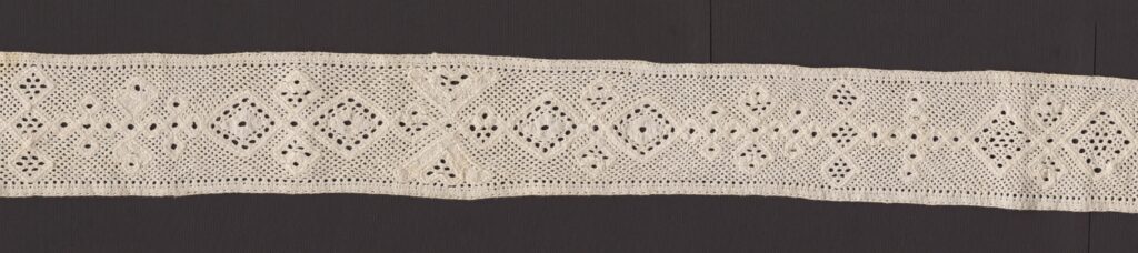 Čipka paličkovaná