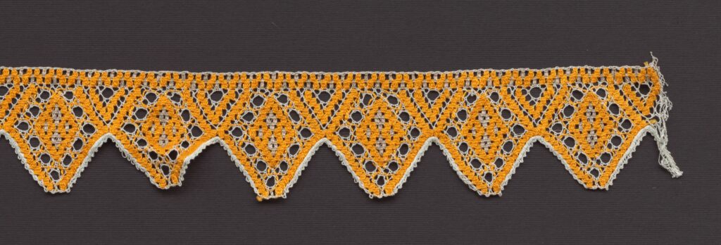 Čipka paličkovaná