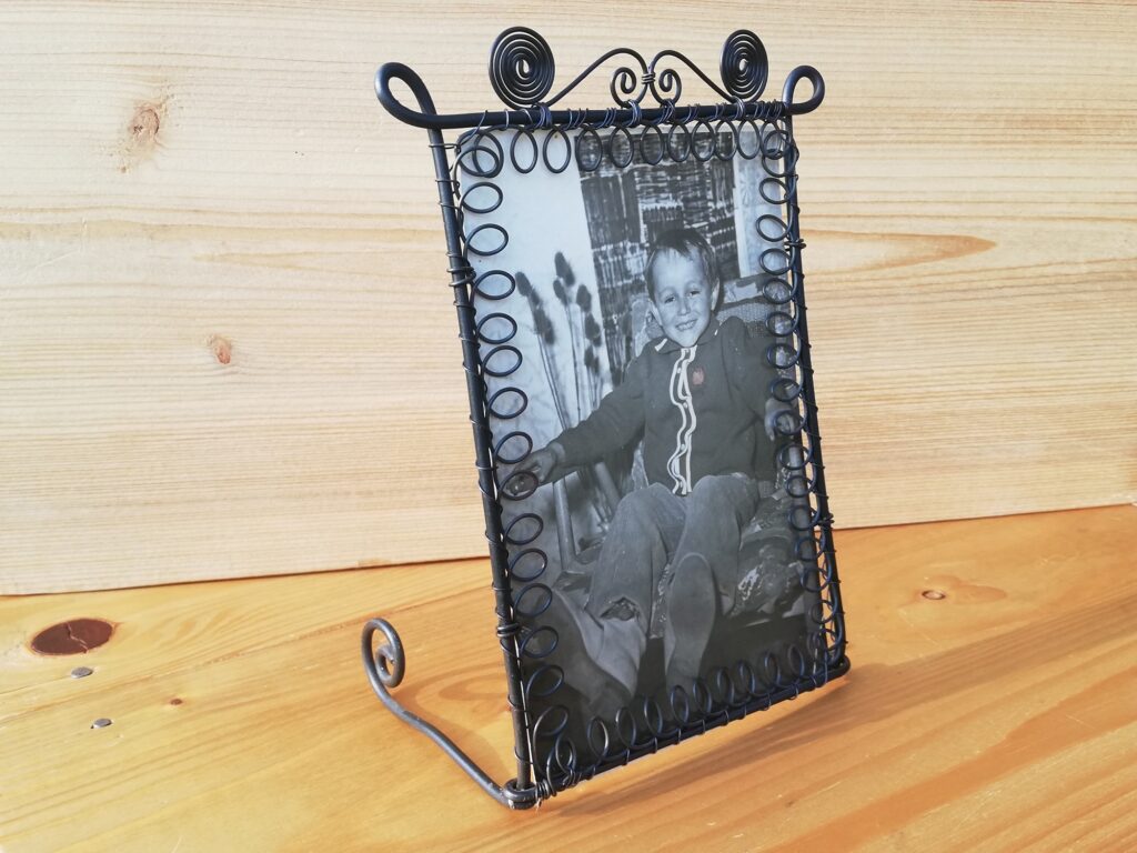 Zobraziť fotografiu Fotorámček z drôtu
