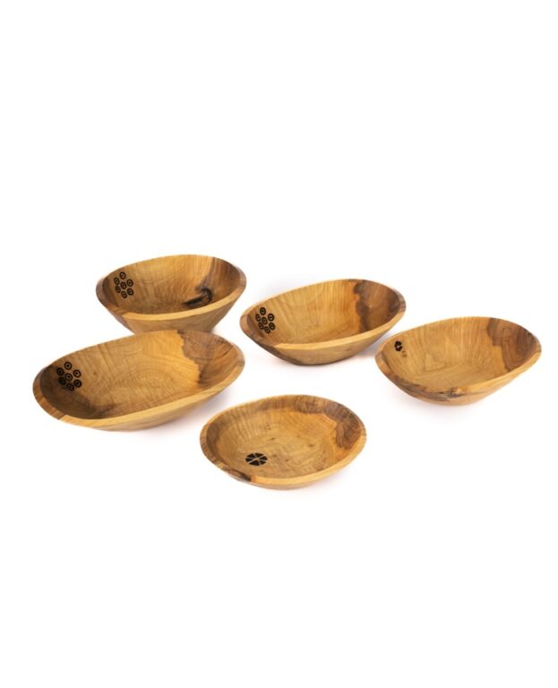 Wooden bowl – natural, with decoration